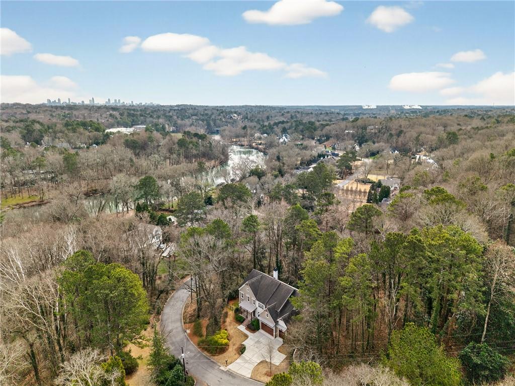 3446 Cochise Drive SE