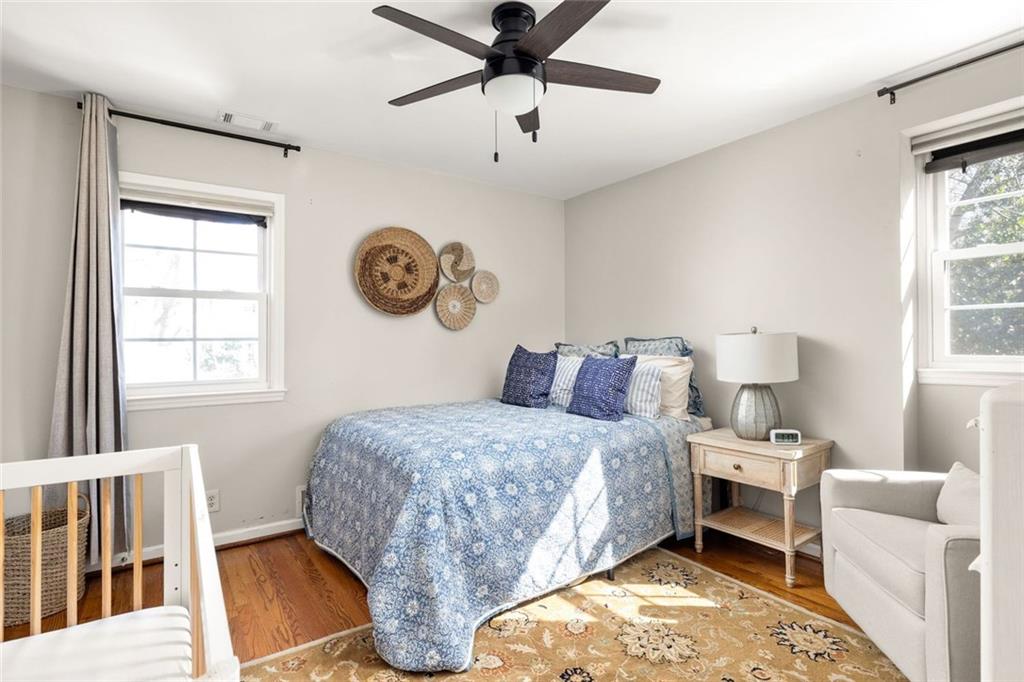 1095 Churchill Downs Road NE