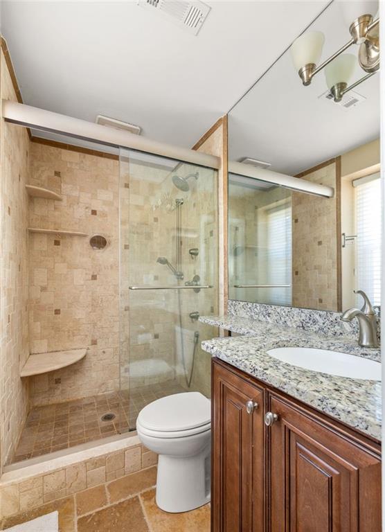 1095 Churchill Downs Road NE