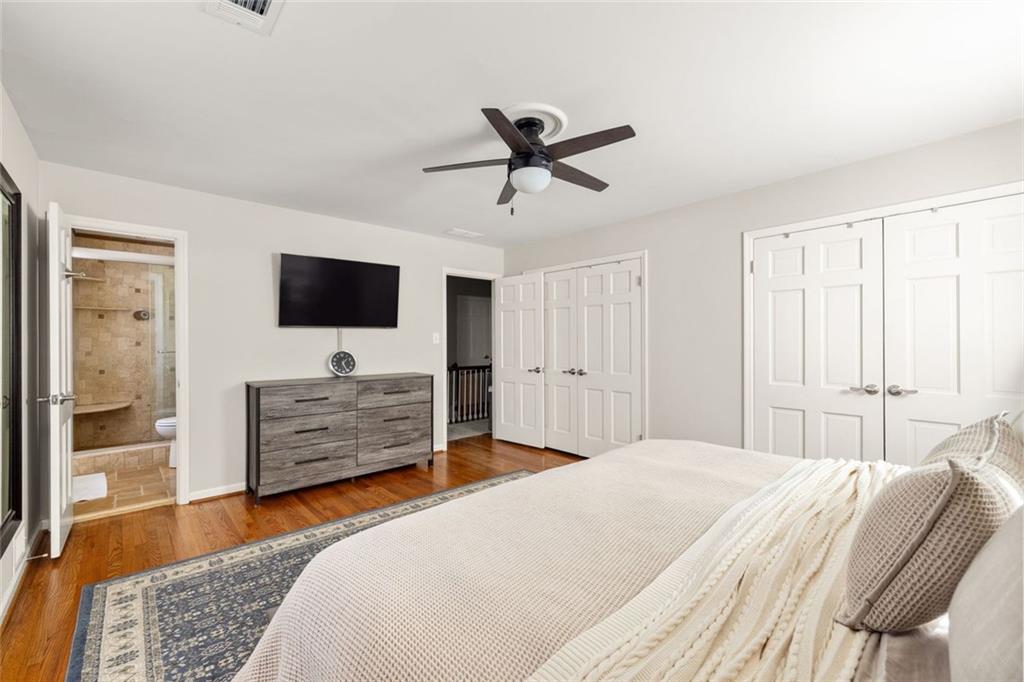 1095 Churchill Downs Road NE