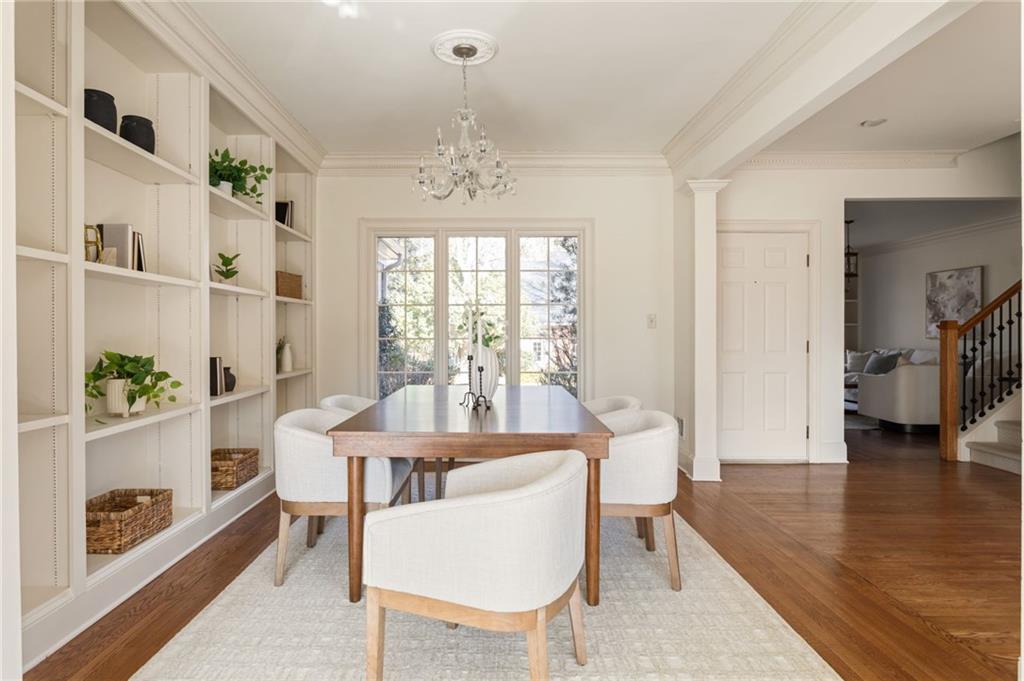 31 Paces West Place NW