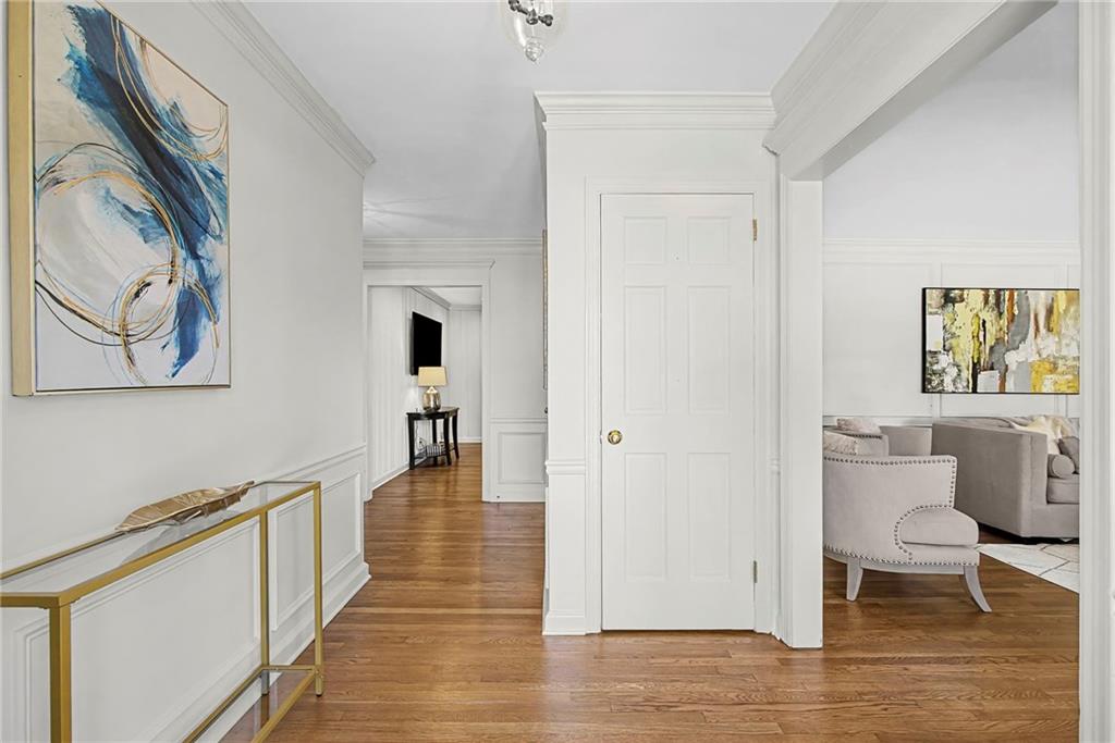 3819 N Stratford Road NE