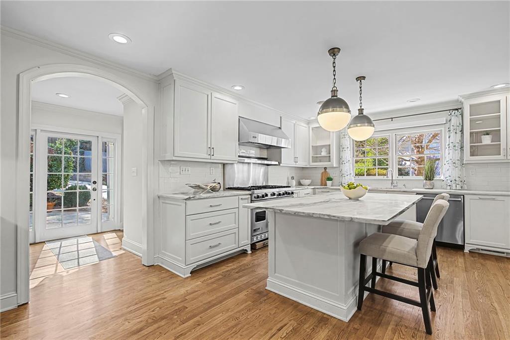 3819 N Stratford Road NE