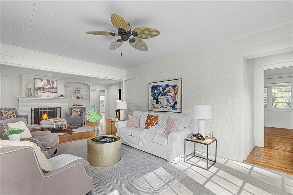 3819 N Stratford Road NE