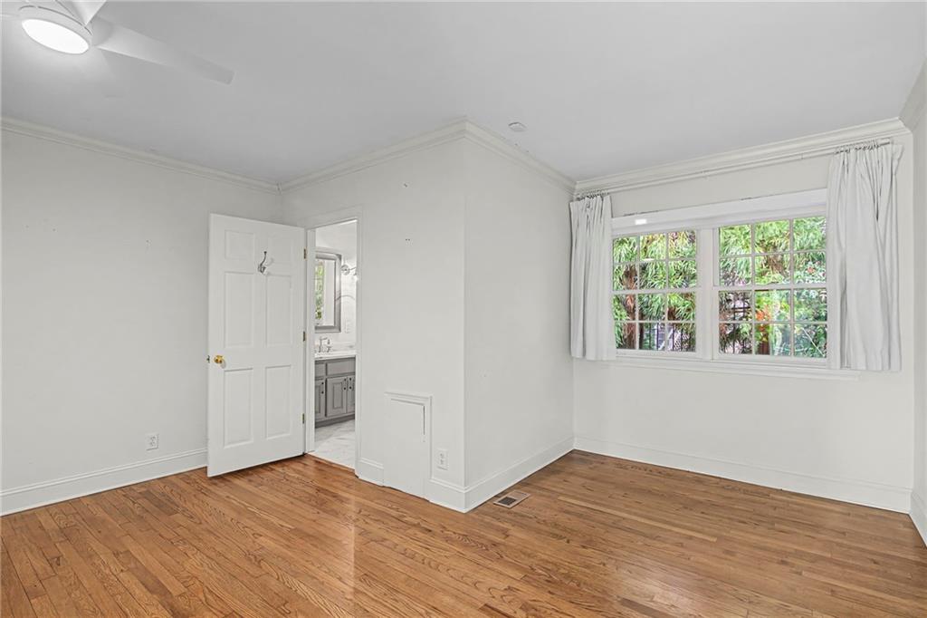 3819 N Stratford Road NE