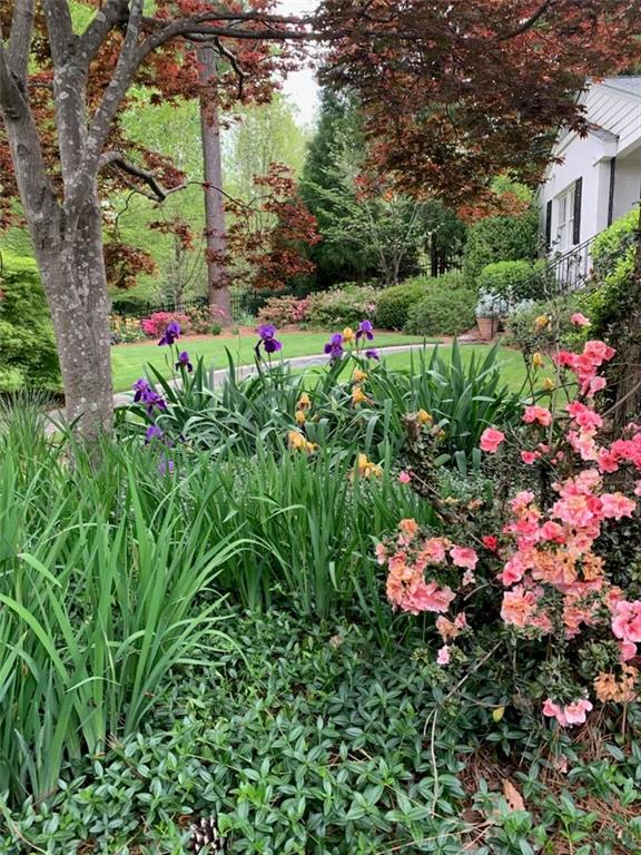 3819 N Stratford Road NE