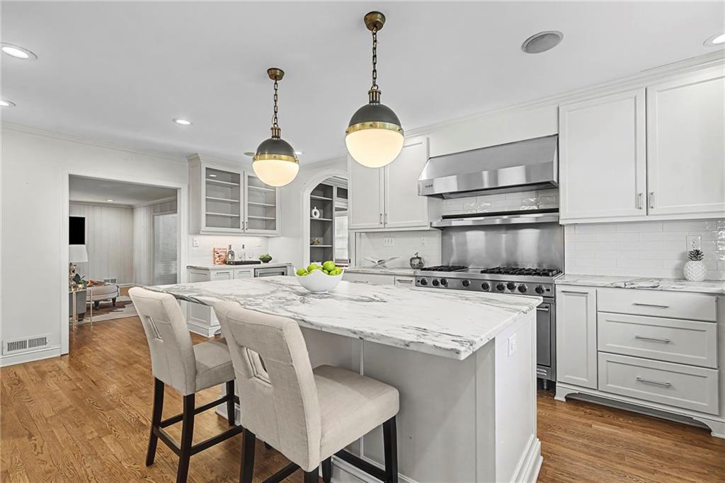 3819 N Stratford Road NE