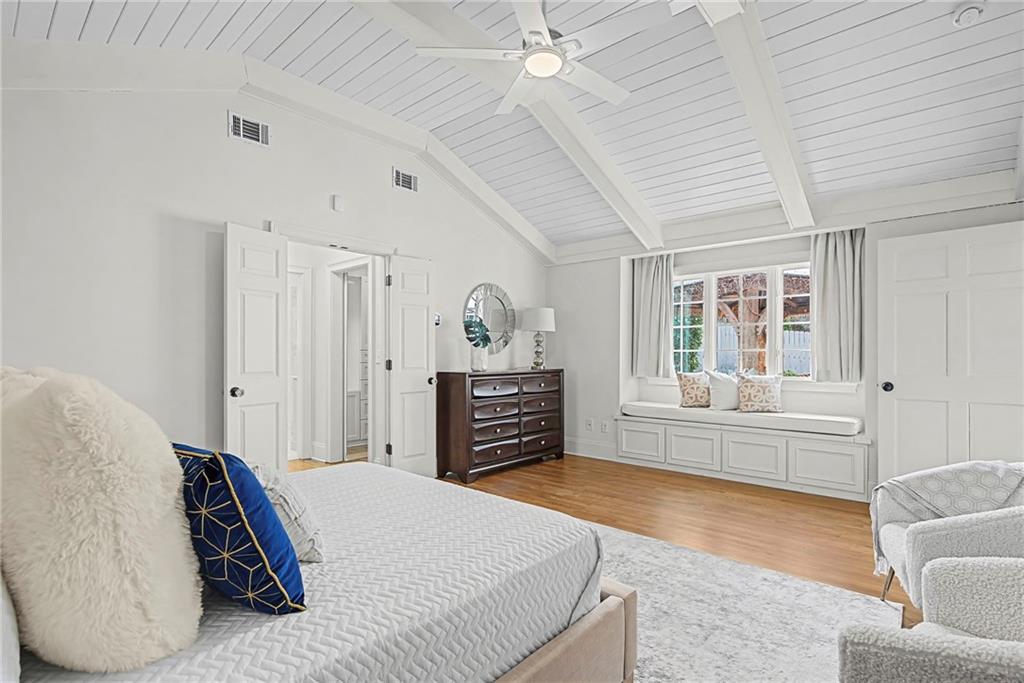 3819 N Stratford Road NE