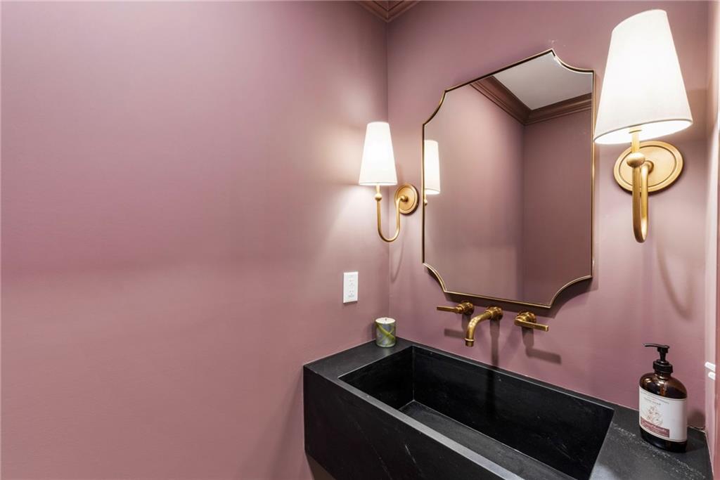 2914 Rockingham Drive