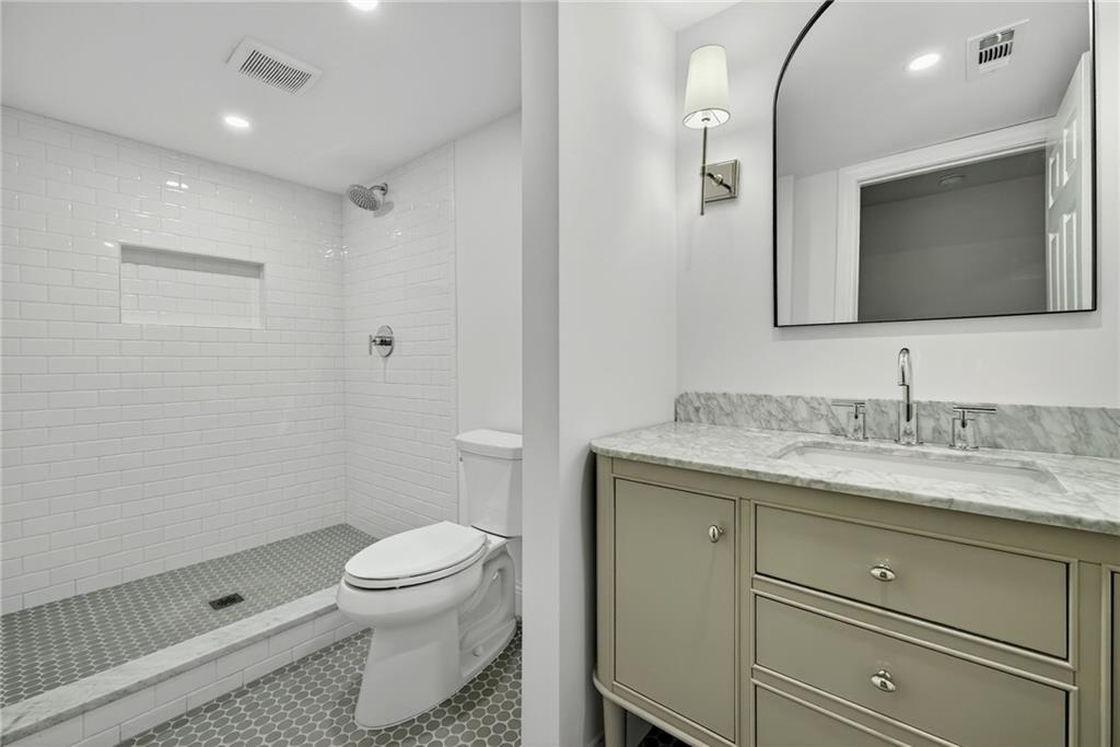 2914 Rockingham Drive