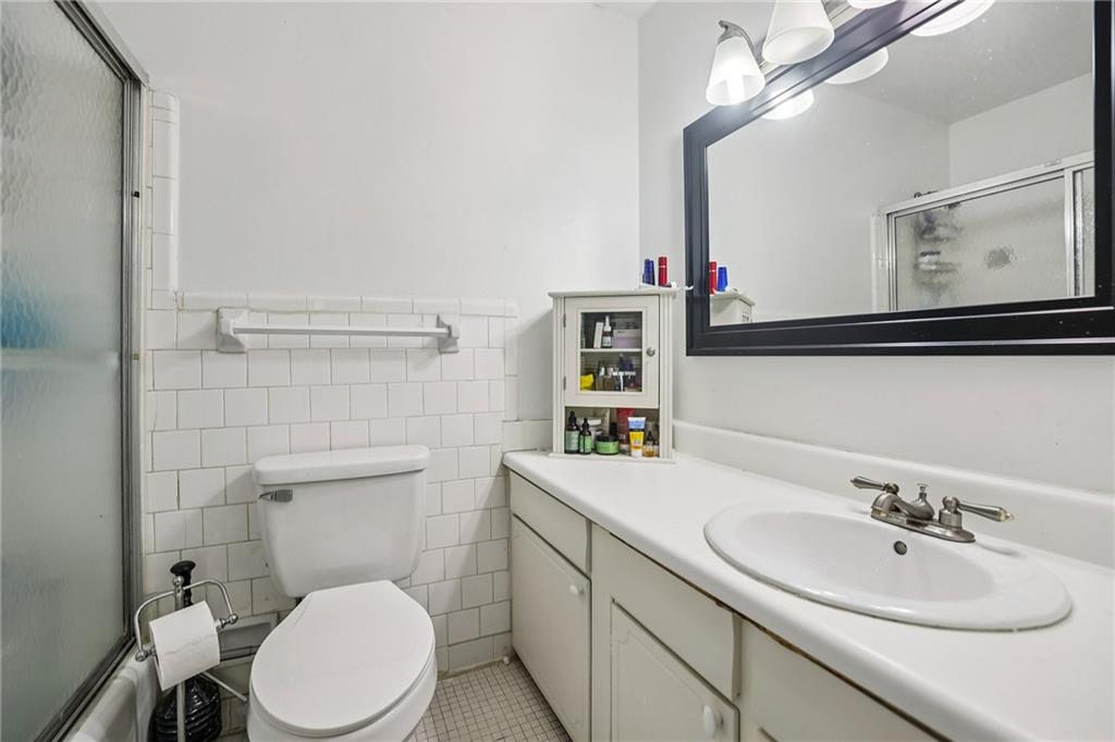 5544 Kingsport Drive NE Unit 25