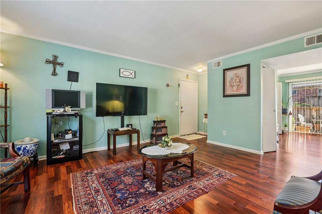 5544 Kingsport Drive NE Unit 25