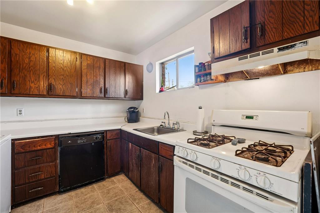 5544 Kingsport Drive NE Unit 25