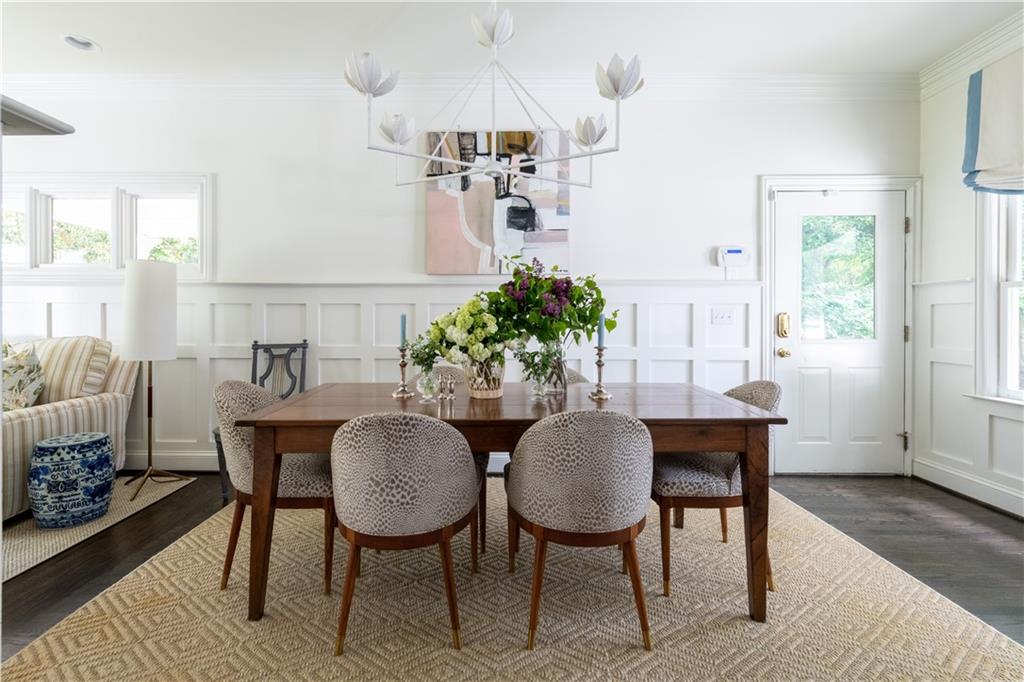 3000 Saint Annes Lane NW