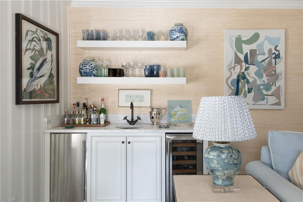 3000 Saint Annes Lane NW