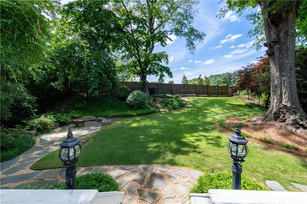 3000 Saint Annes Lane NW