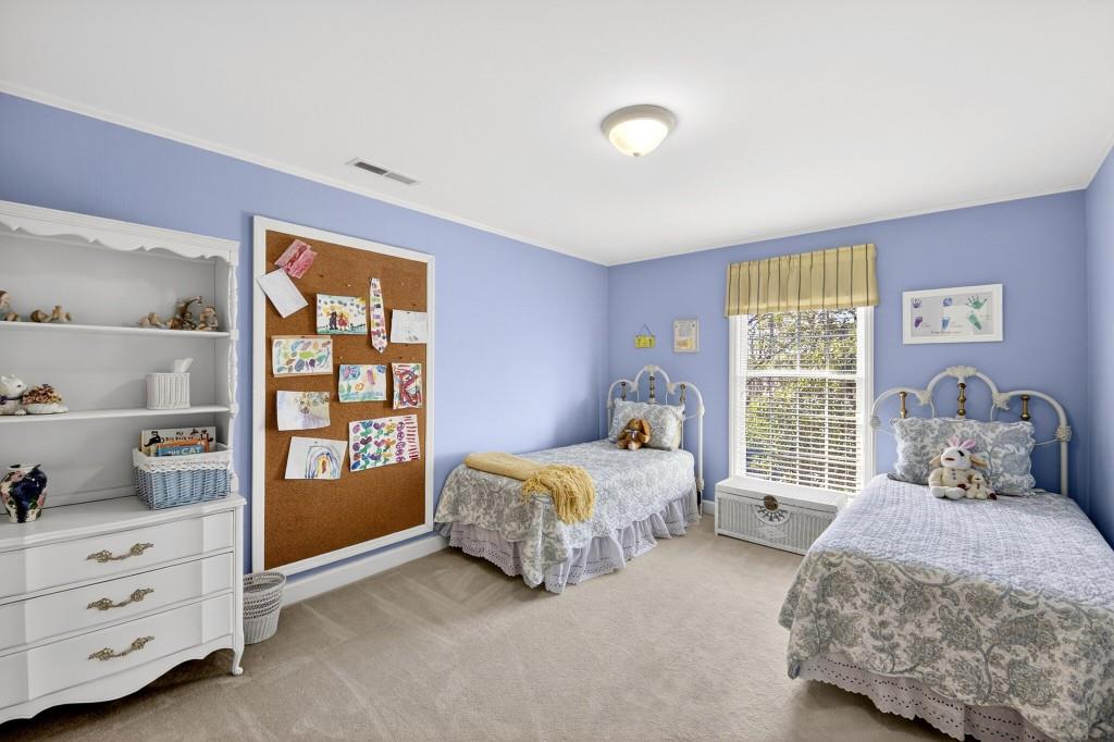 8 River Park Drive