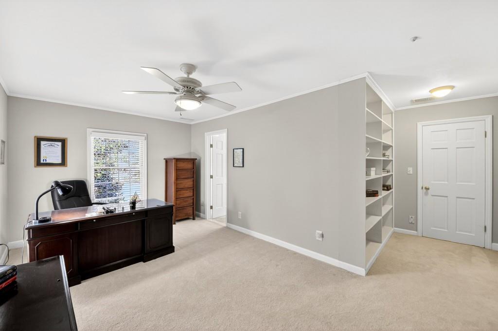 8 River Park Drive