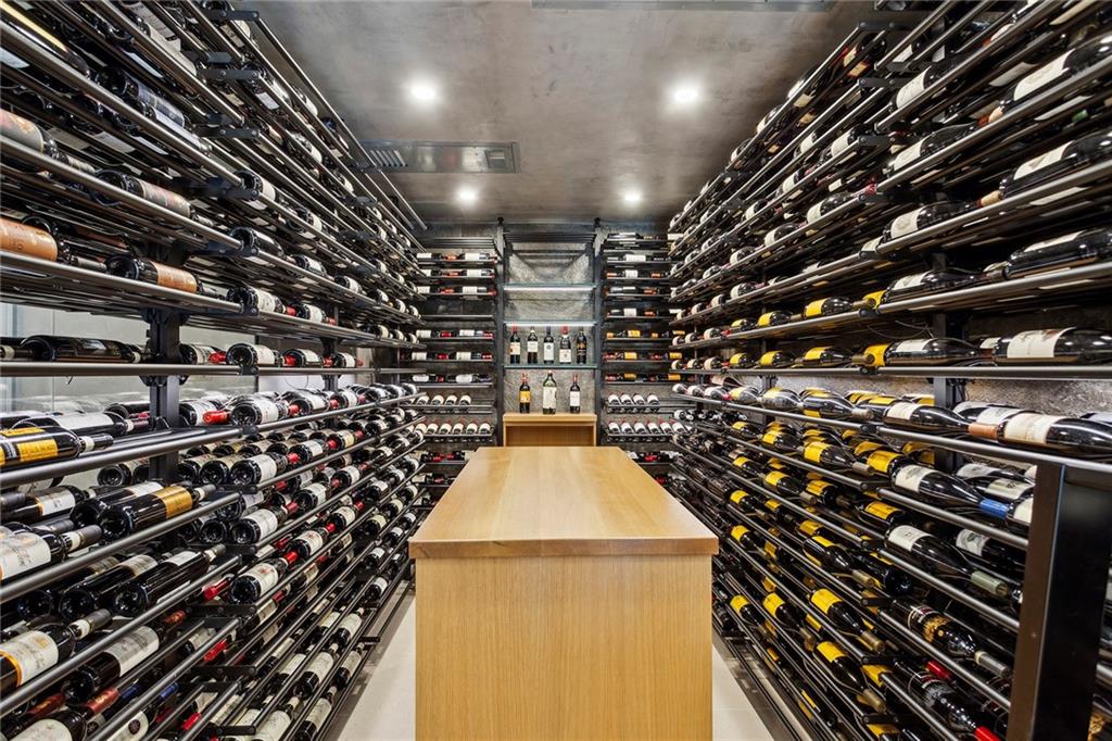 2525 Peachtree Road NE Unit 32