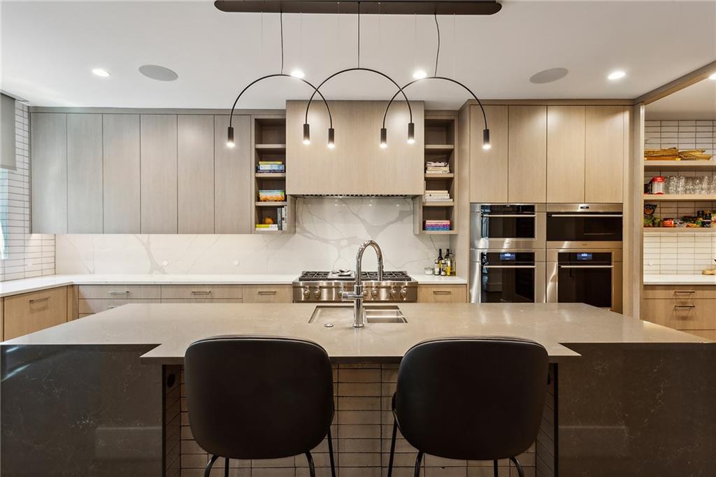 2525 Peachtree Road NE Unit 32