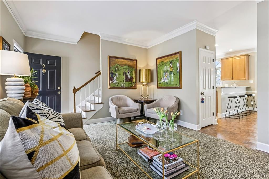 12 Honour Avenue NW Unit 9