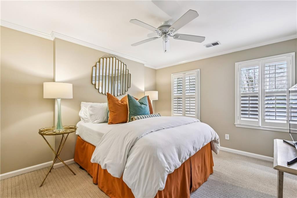 12 Honour Avenue NW Unit 9