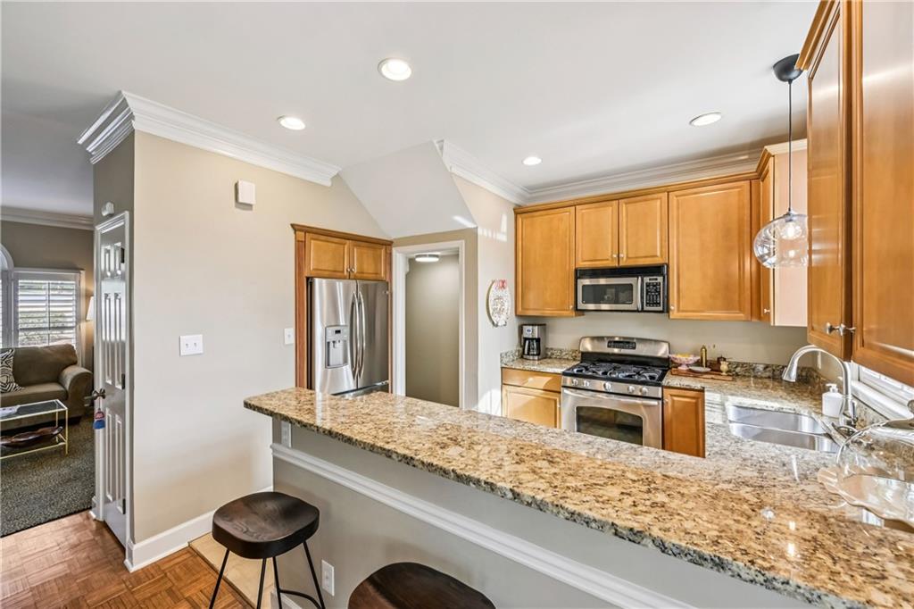 12 Honour Avenue NW Unit 9