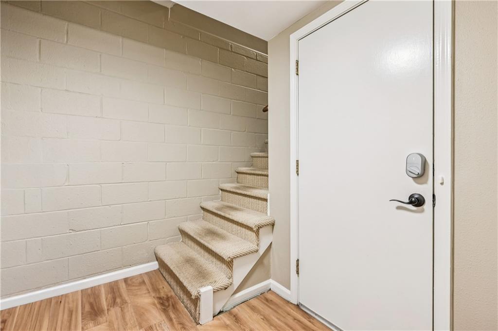 12 Honour Avenue NW Unit 9