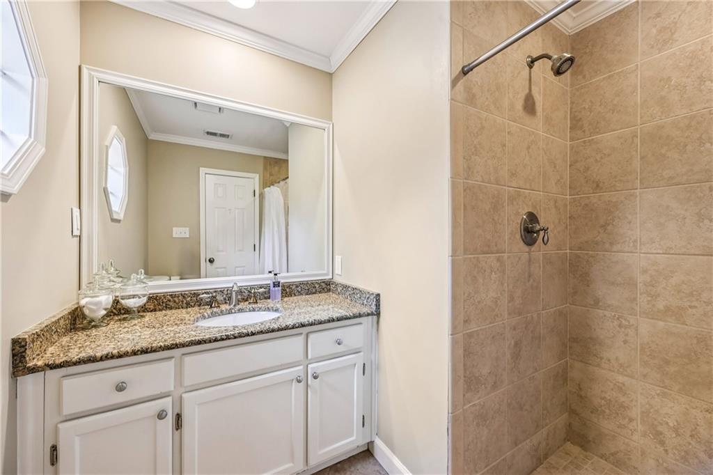 12 Honour Avenue NW Unit 9