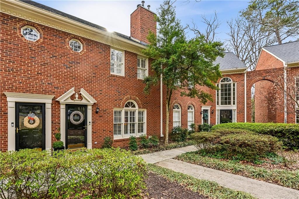 12 Honour Avenue NW Unit 9