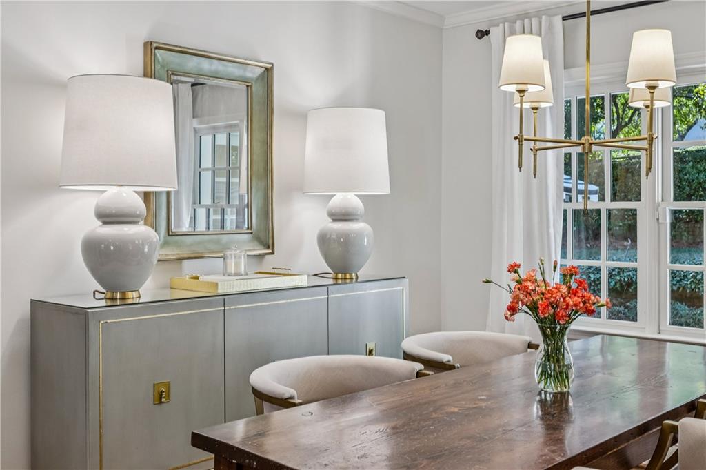 859 Stovall Boulevard NE