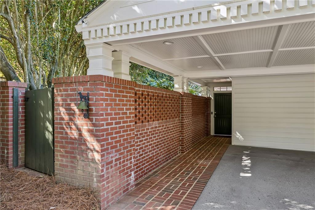 859 Stovall Boulevard NE