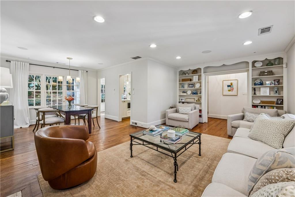 859 Stovall Boulevard NE