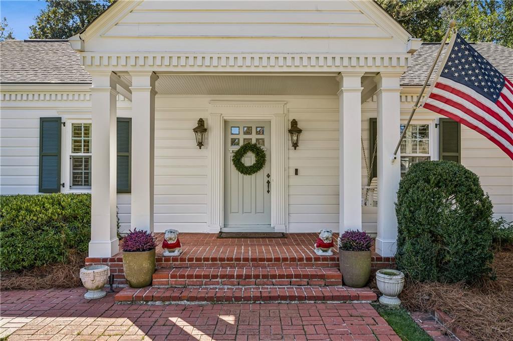 859 Stovall Boulevard NE