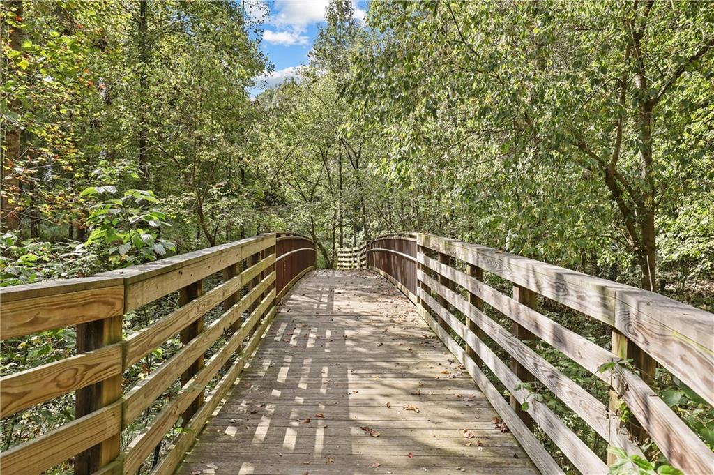 859 Stovall Boulevard NE