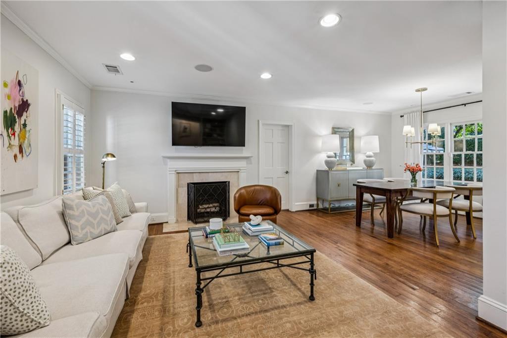 859 Stovall Boulevard NE