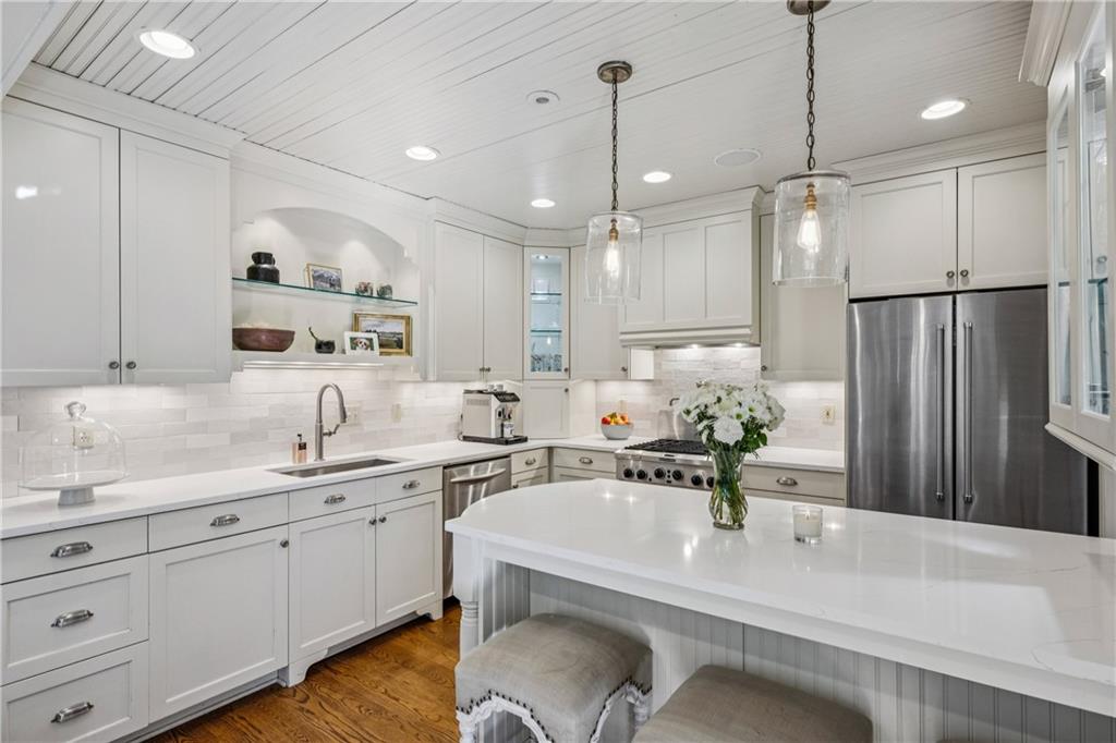 859 Stovall Boulevard NE