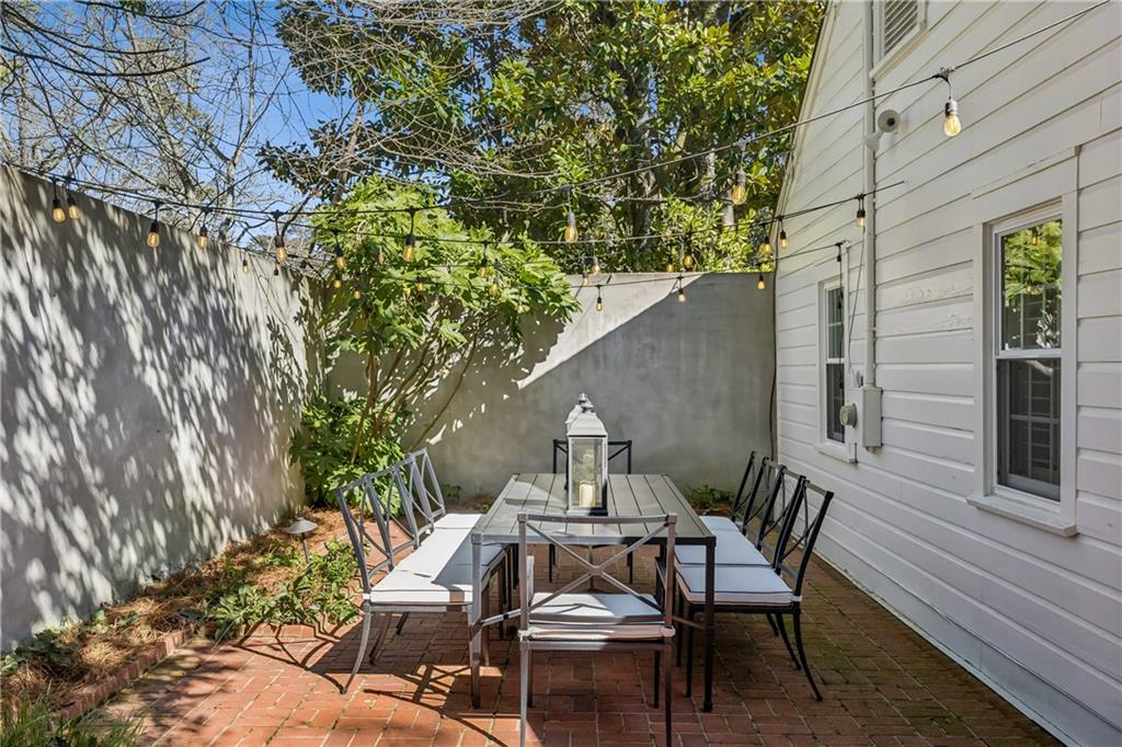 859 Stovall Boulevard NE