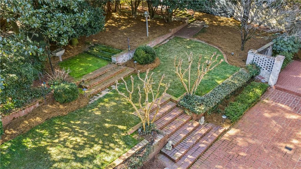 859 Stovall Boulevard NE