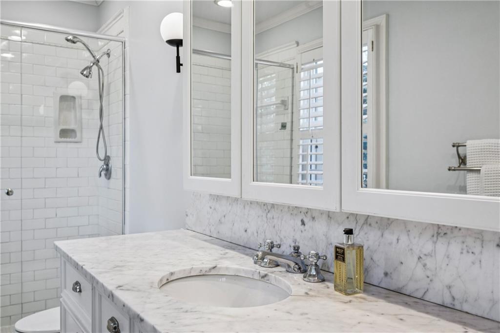 859 Stovall Boulevard NE