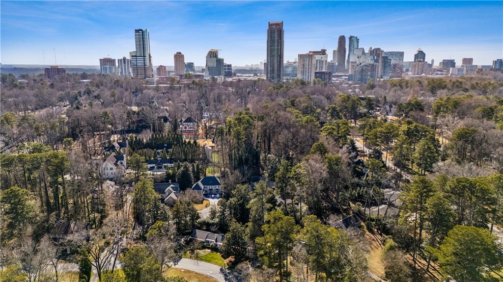 859 Stovall Boulevard NE