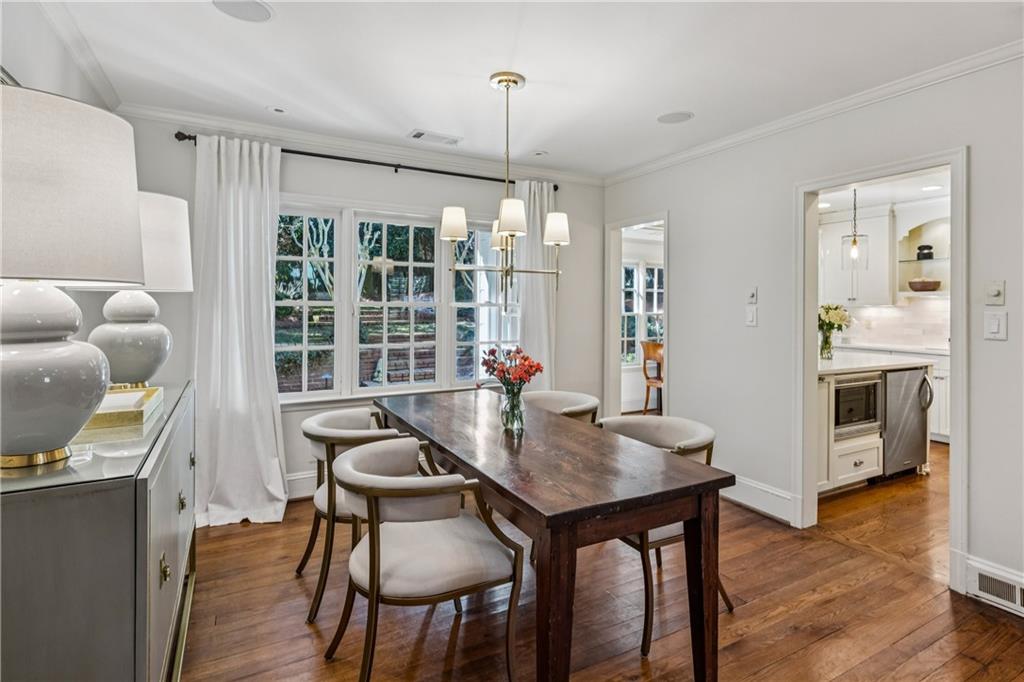 859 Stovall Boulevard NE