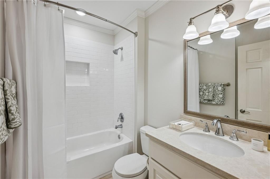 859 Stovall Boulevard NE