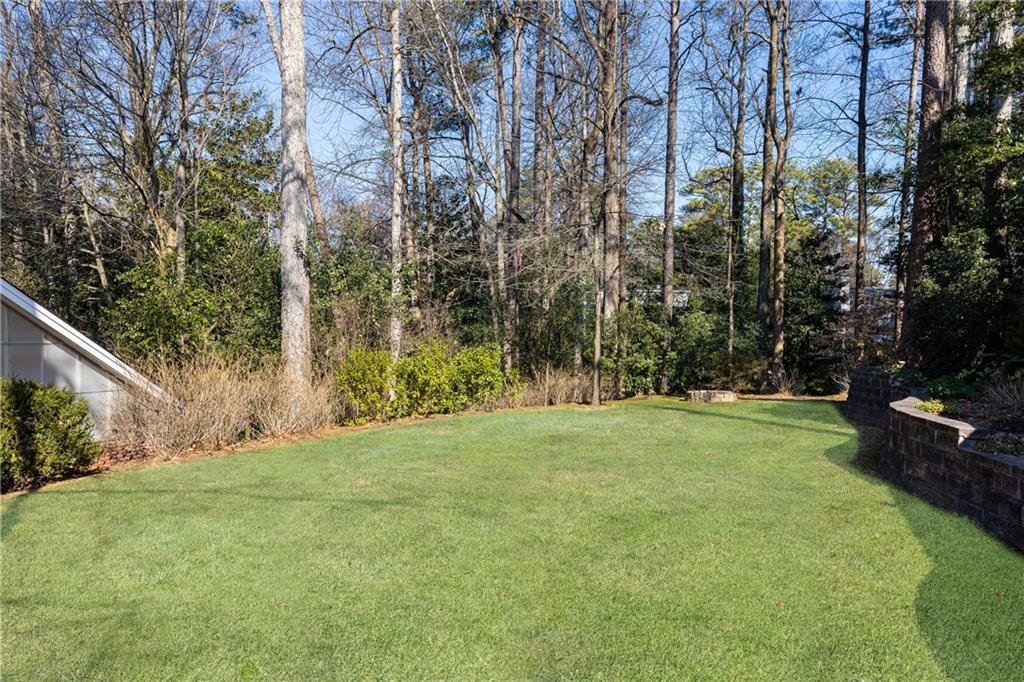 2653 Sharondale Circle NE