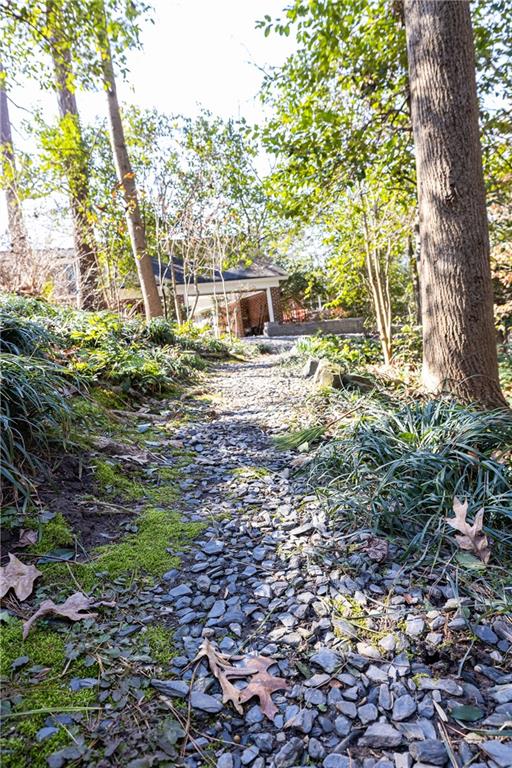 2653 Sharondale Circle NE