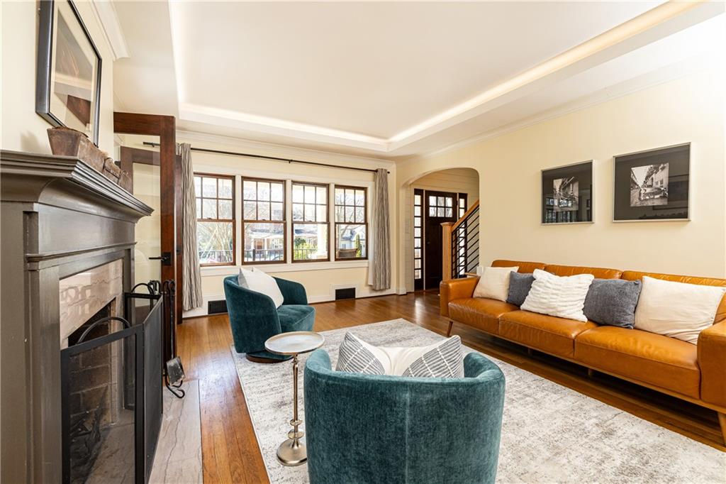 2653 Sharondale Circle NE