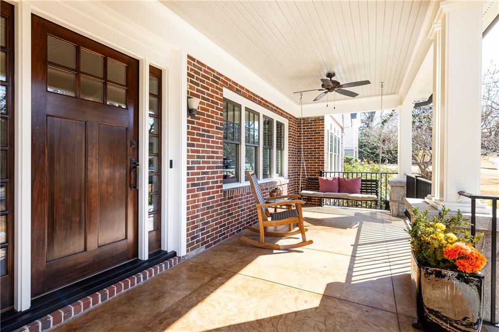 2653 Sharondale Circle NE