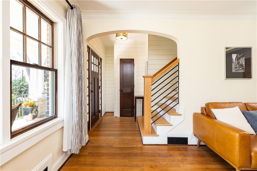 2653 Sharondale Circle NE