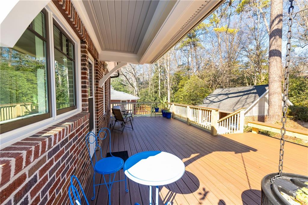 2653 Sharondale Circle NE