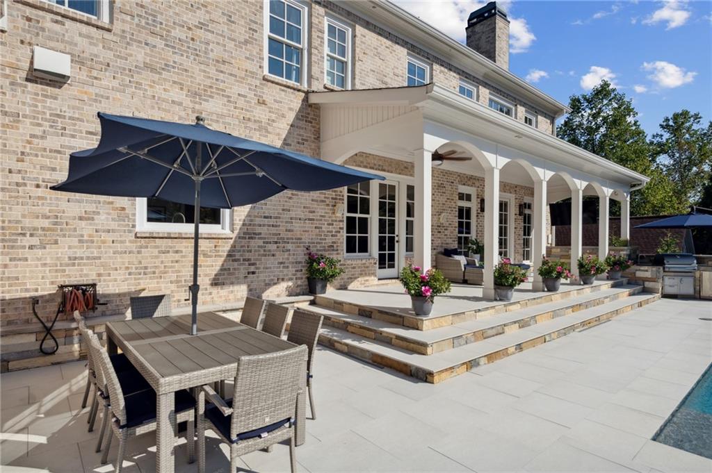 4141 Valley Creek Drive SE